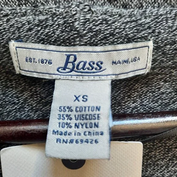 NWT G. H. Bass & Co. Grey Cardigan XS - Picture 2 of 8